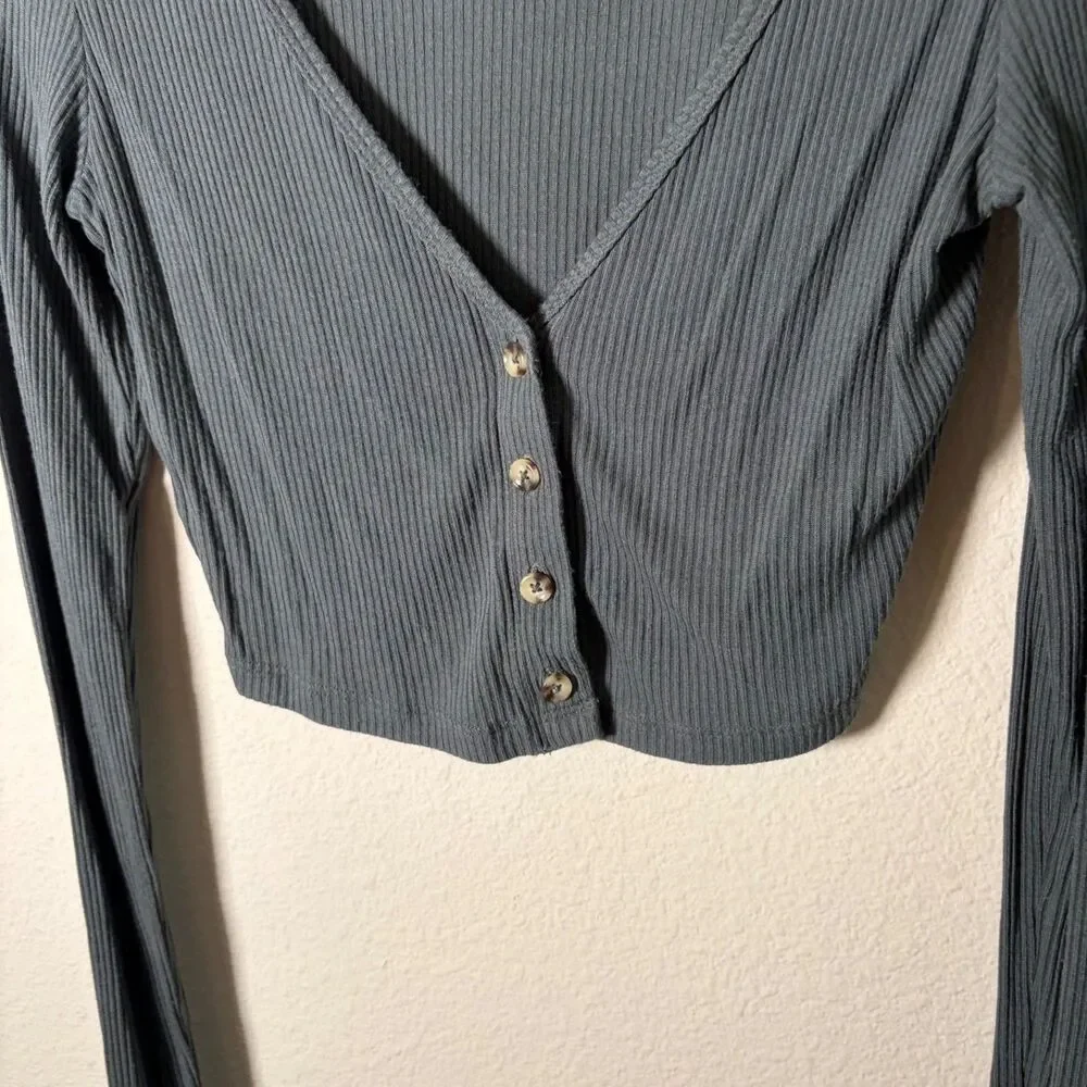 Alo Yoga T-Shirt Women's Small Green Ribbed Long Sleeve Cardigan Button Top